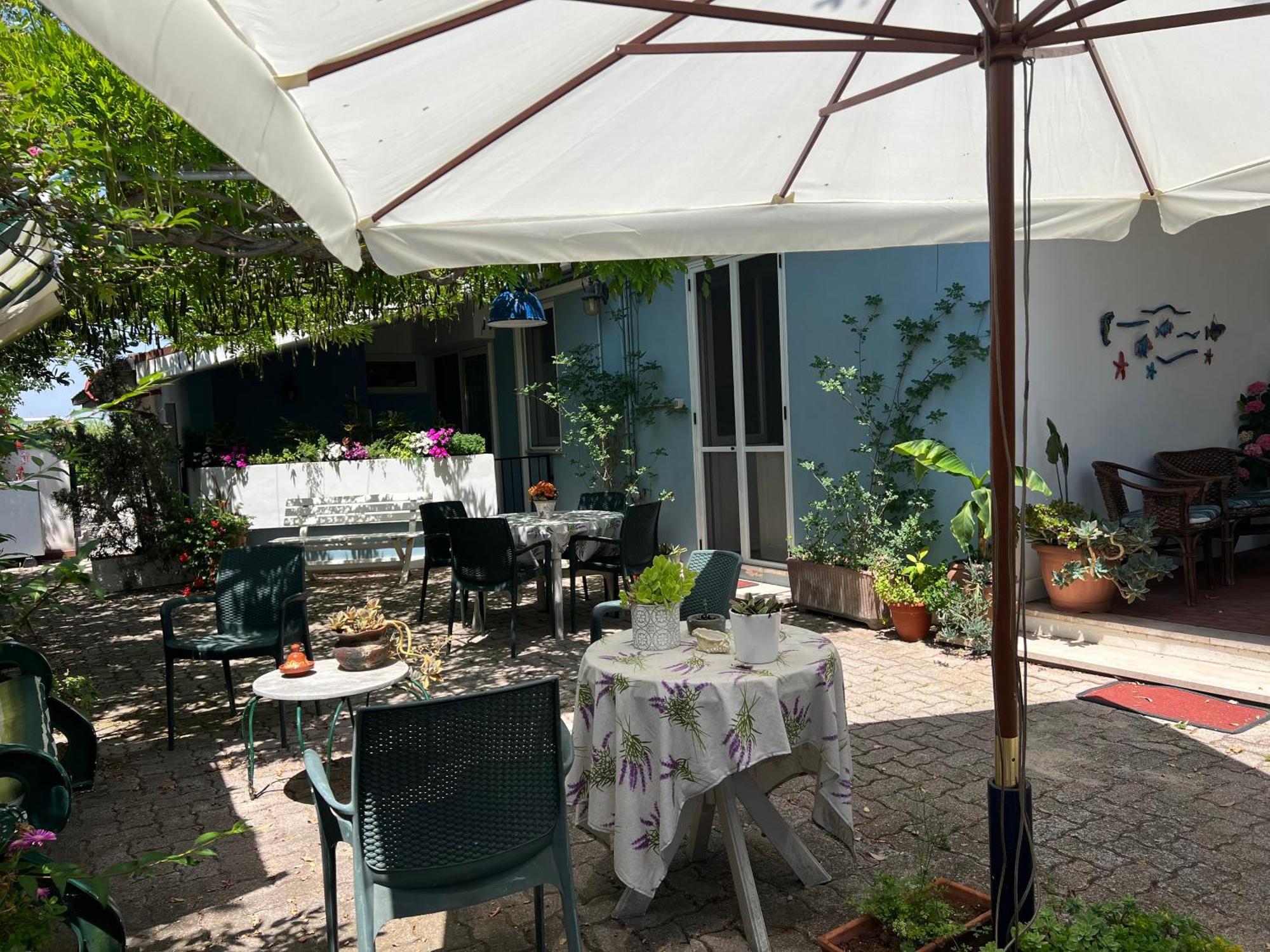 B&B I Versi Del Mare Roseto Degli Abruzzi Eksteriør billede