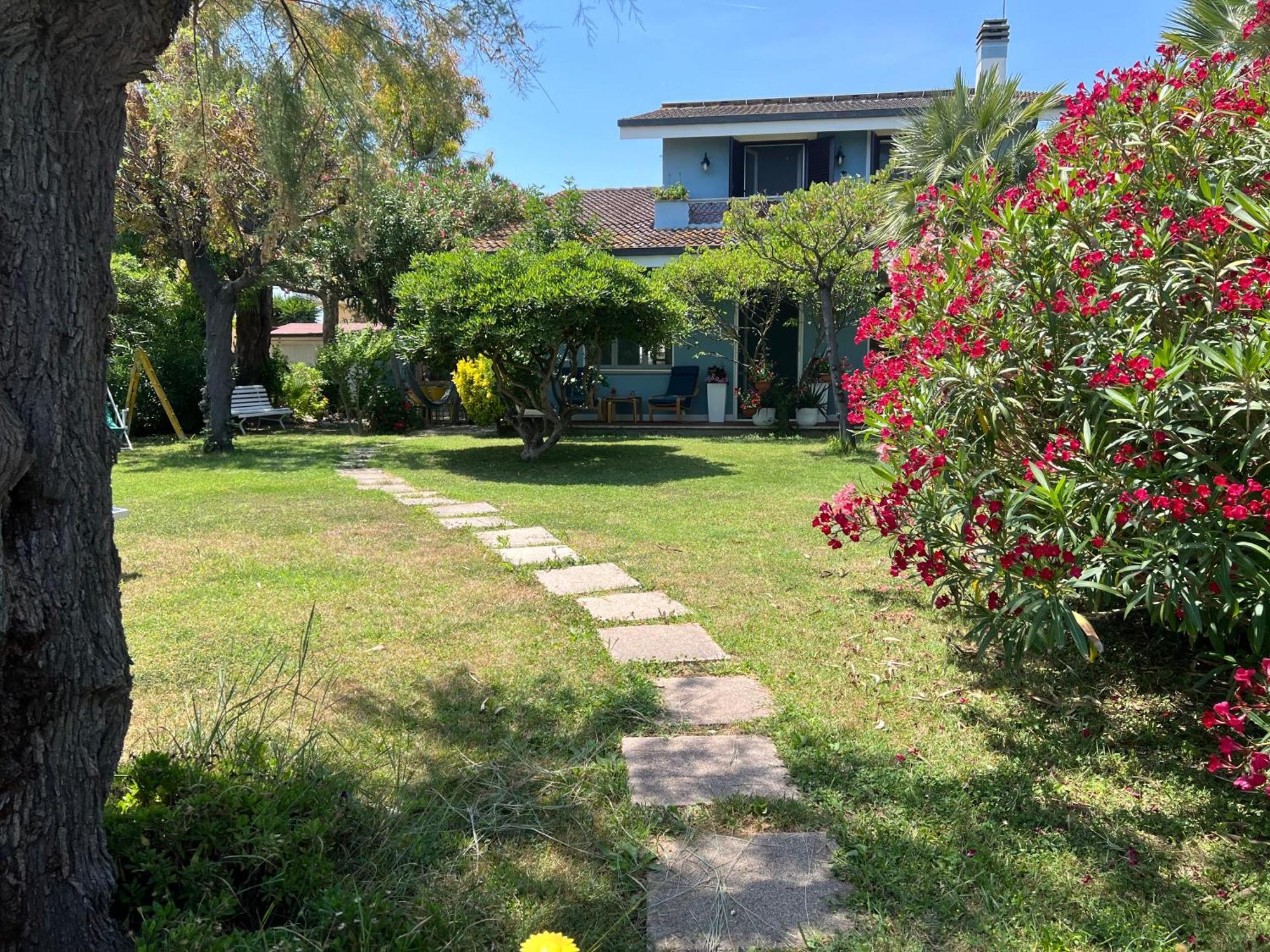 B&B I Versi Del Mare Roseto Degli Abruzzi Eksteriør billede